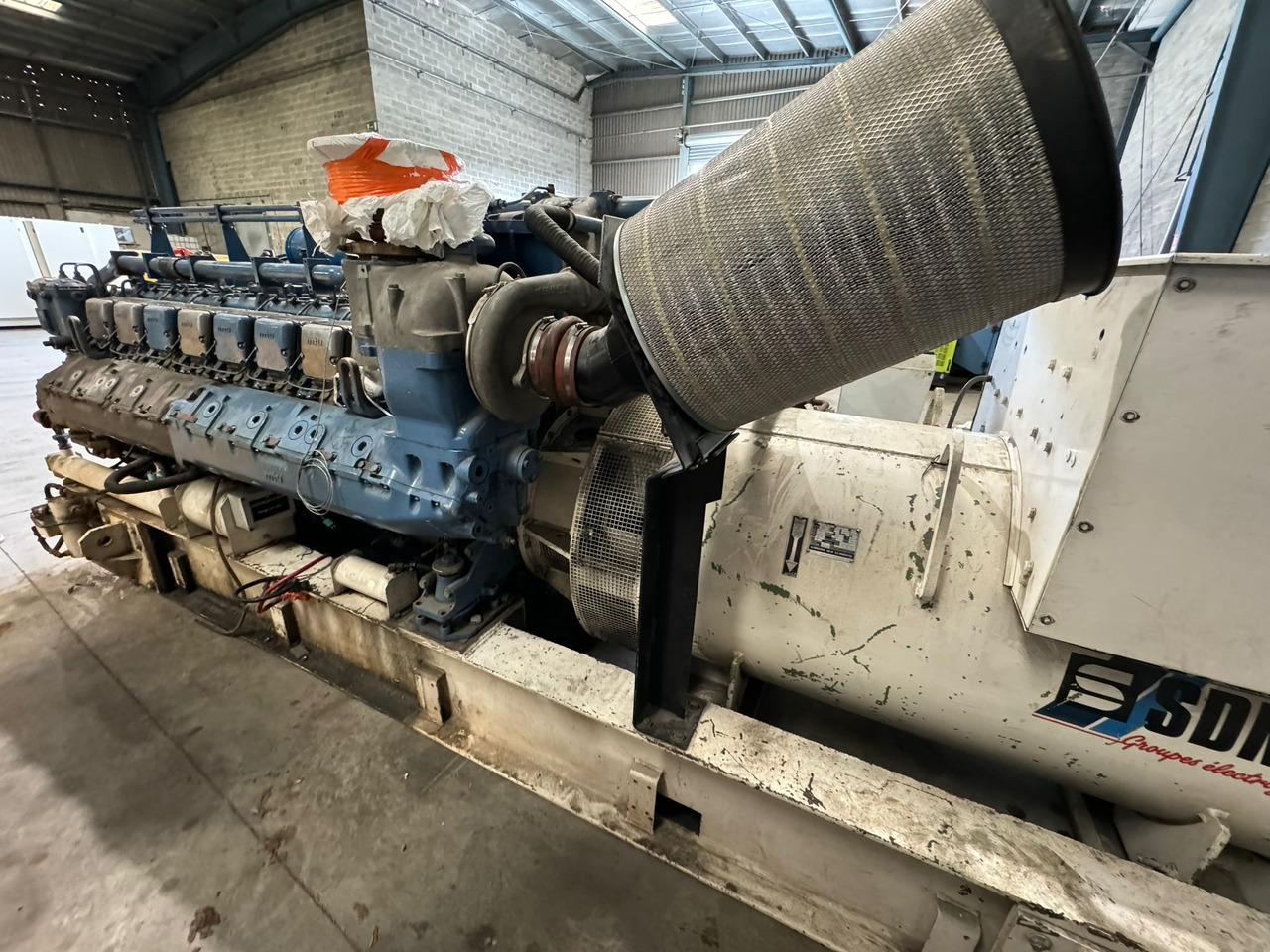 SDMO 2000 kVa MTU16V diesel - Електрогенератор: снимка 2 SDMO 2000 kVa MTU16V diesel - Електрогенератор: снимка 2