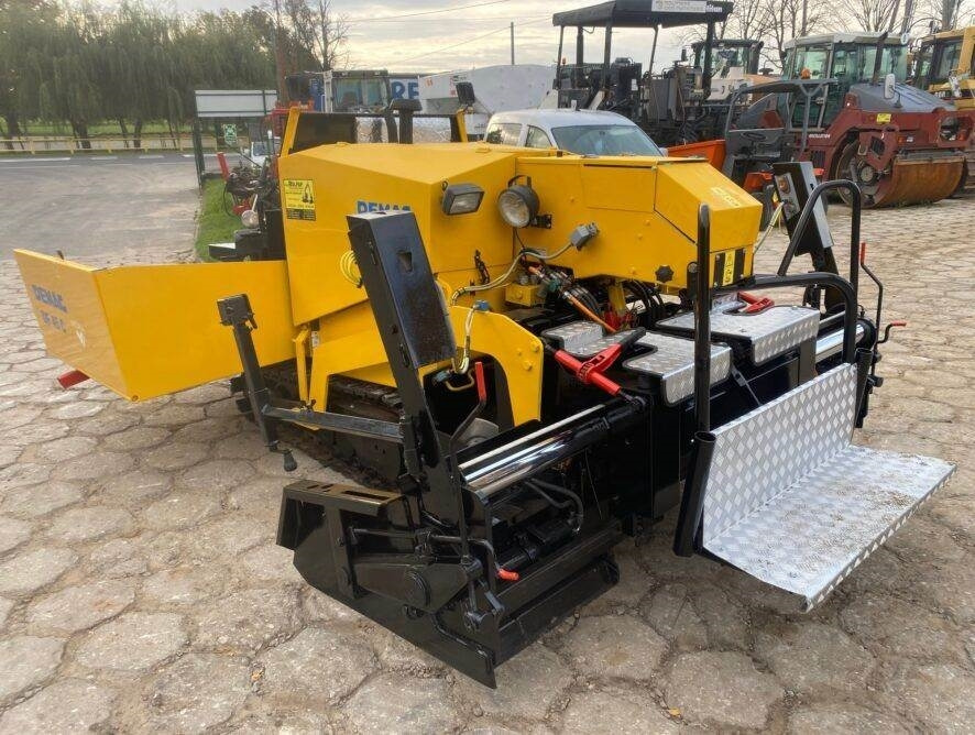 Demag DF-45C - Асфалтополагач: снимка 3 Demag DF-45C - Асфалтополагач: снимка 3