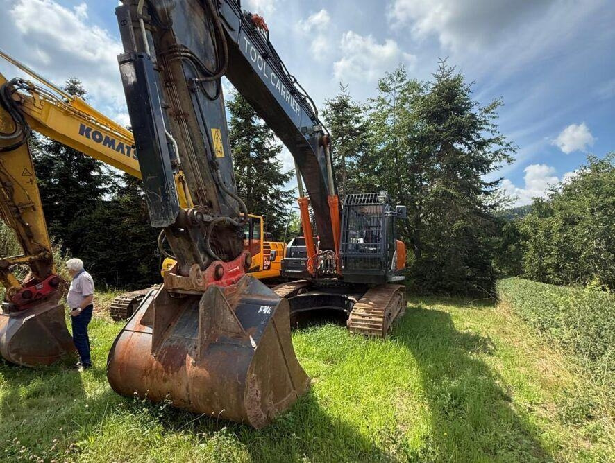 Hitachi KTEG KTS390-6 LCN - Верижен багер: снимка 3 Hitachi KTEG KTS390-6 LCN - Верижен багер: снимка 3