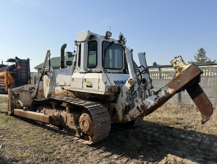 Komatsu D65EX-15e0 + ripper - Булдозер: снимка 3 Komatsu D65EX-15e0 + ripper - Булдозер: снимка 3