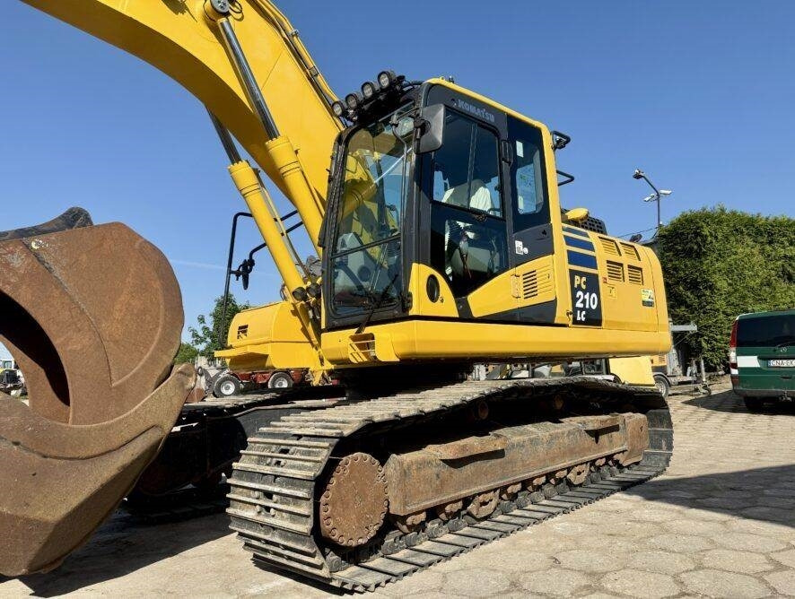 Komatsu PC210LC-11 ENGCON 2x buckets - Верижен багер: снимка 1 Komatsu PC210LC-11 ENGCON 2x buckets - Верижен багер: снимка 1