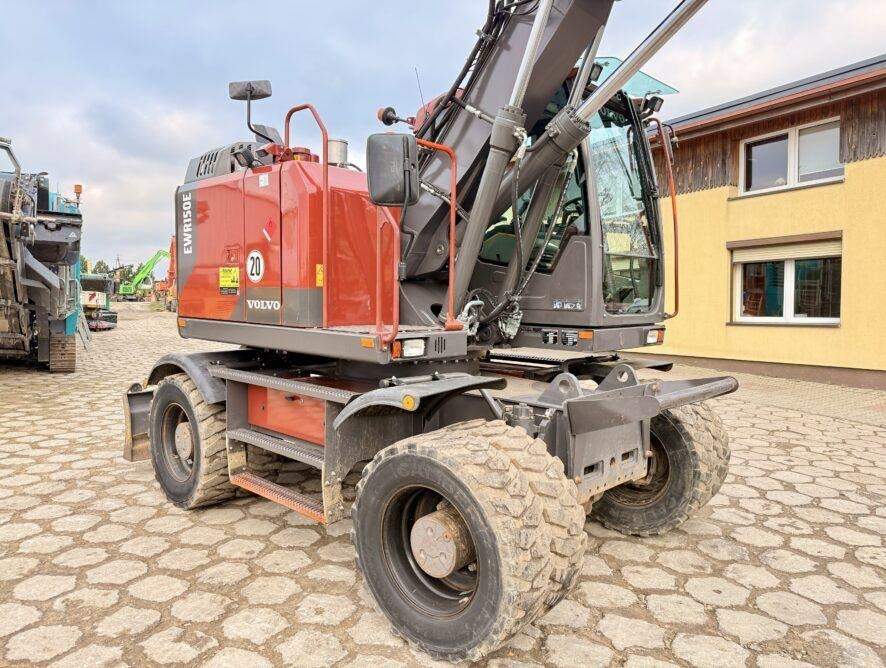 Volvo EWR150E - Колесен багер: снимка 5 Volvo EWR150E - Колесен багер: снимка 5