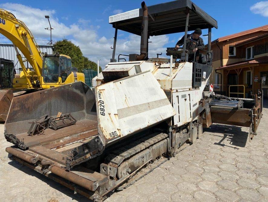 Volvo TITAN 6820 - Асфалтополагач: снимка 3 Volvo TITAN 6820 - Асфалтополагач: снимка 3