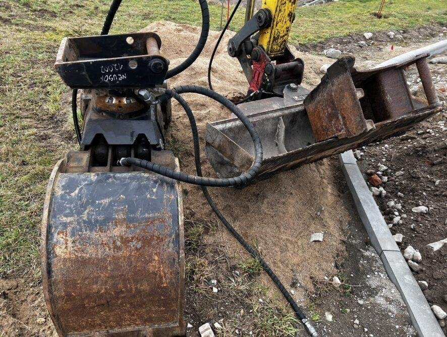 Wacker Neuson 12002 RD - Мини багер: снимка 4 Wacker Neuson 12002 RD - Мини багер: снимка 4