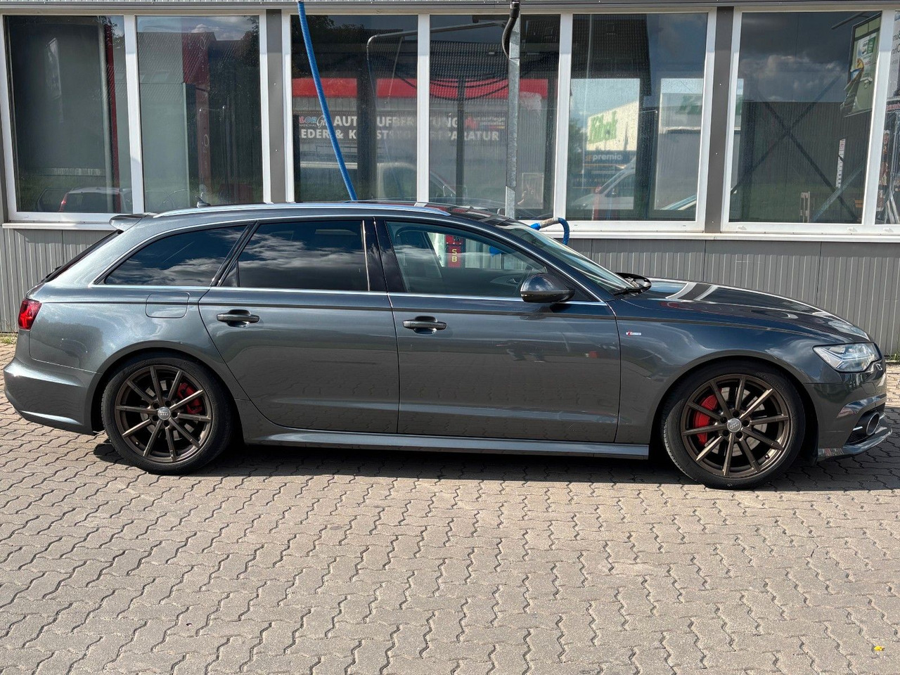 Audi A6 Avant 3.0 BiTDI SLine Quattro/V8 Sound/Pano - Комби: снимка 1 Audi A6 Avant 3.0 BiTDI SLine Quattro/V8 Sound/Pano - Комби: снимка 1