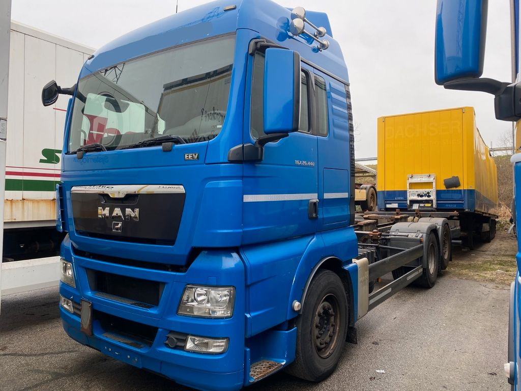 MAN TGX 26.440 EEV /Retarder/Lift/StandHei/2 Stück MAN TGX 26.440 EURO V EEV 2 Stück - Контейнеровоз/ Сменна каросерия камион: снимка 1 MAN TGX 26.440 EEV /Retarder/Lift/StandHei/2 Stück MAN TGX 26.440 EURO V EEV 2 Stück - Контейнеровоз/ Сменна каросерия камион: снимка 1