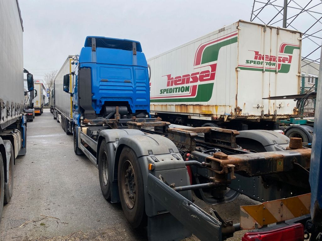 MAN TGX 26.440 EEV /Retarder/Lift/StandHei/2 Stück MAN TGX 26.440 EURO V EEV 2 Stück - Контейнеровоз/ Сменна каросерия камион: снимка 5 MAN TGX 26.440 EEV /Retarder/Lift/StandHei/2 Stück MAN TGX 26.440 EURO V EEV 2 Stück - Контейнеровоз/ Сменна каросерия камион: снимка 5