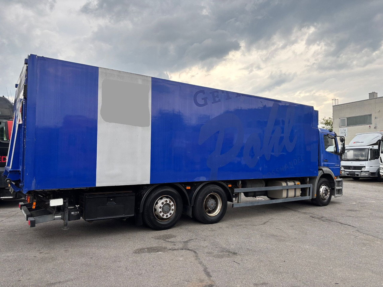 Mercedes-Benz 2528 L LBW/Klima/Frigoblock - Рефрижератор камион: снимка 5 Mercedes-Benz 2528 L LBW/Klima/Frigoblock - Рефрижератор камион: снимка 5