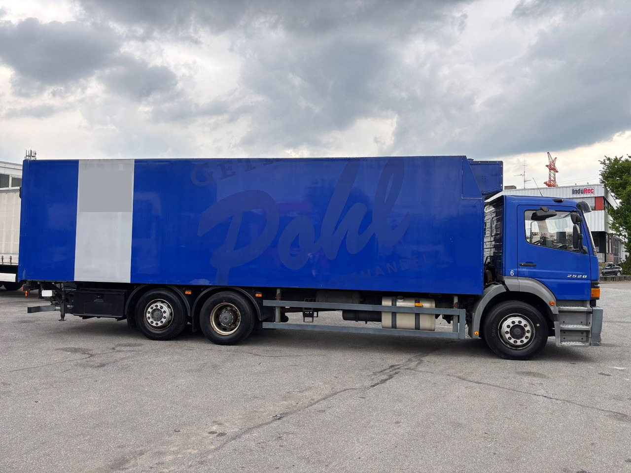 Mercedes-Benz 2528 L LBW/Klima/Frigoblock - Рефрижератор камион: снимка 4 Mercedes-Benz 2528 L LBW/Klima/Frigoblock - Рефрижератор камион: снимка 4
