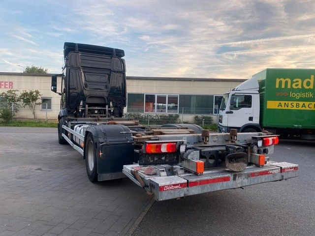 Mercedes-Benz Actros 1842 BDF LBW 1845 2x Mercedes-Benz Actros 1842 BDF LBW 1845 2x - Контейнеровоз/ Сменна каросерия камион: снимка 5 Mercedes-Benz Actros 1842 BDF LBW 1845 2x Mercedes-Benz Actros 1842 BDF LBW 1845 2x - Контейнеровоз/ Сменна каросерия камион: снимка 5