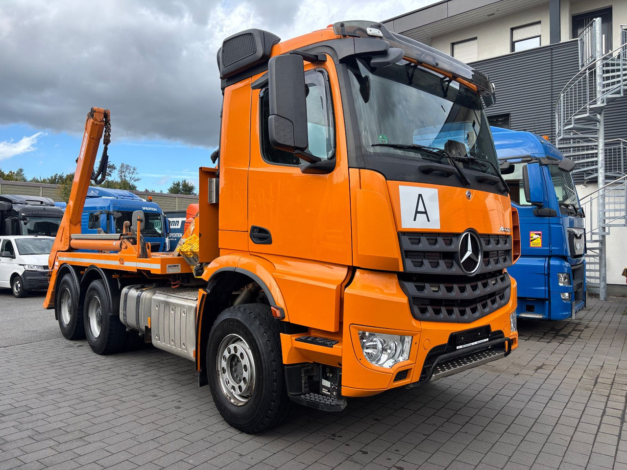 Mercedes-Benz Arocs 2648 6x4/Kempf - Самосвал камион: снимка 2 Mercedes-Benz Arocs 2648 6x4/Kempf - Самосвал камион: снимка 2