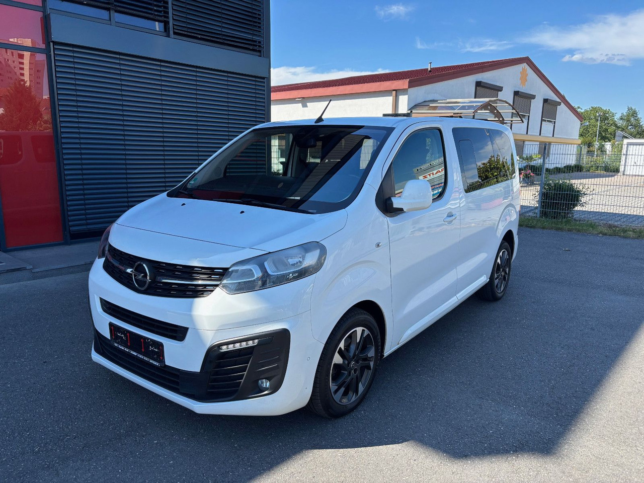 Opel Zafira Life Edition S - Пътнически бус: снимка 1 Opel Zafira Life Edition S - Пътнически бус: снимка 1