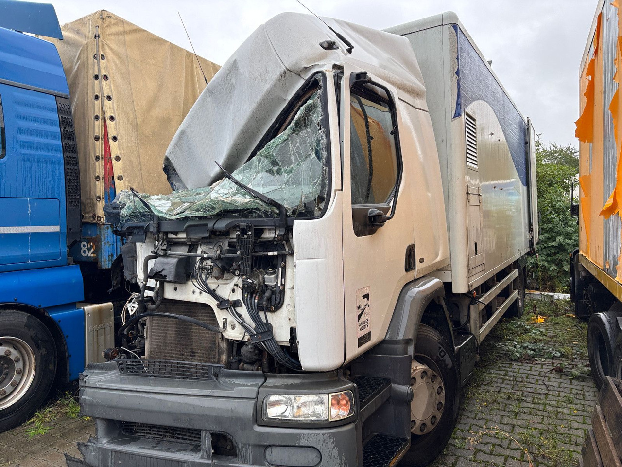 Renault 320*18 - Рефрижератор камион: снимка 1 Renault 320*18 - Рефрижератор камион: снимка 1