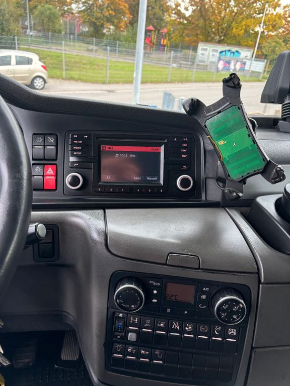 Влекач MAN TGX 18.440 480 Retarder/2 Tanks MAN TGX 18.440 480 Retarder/2 Tanks: снимка 9