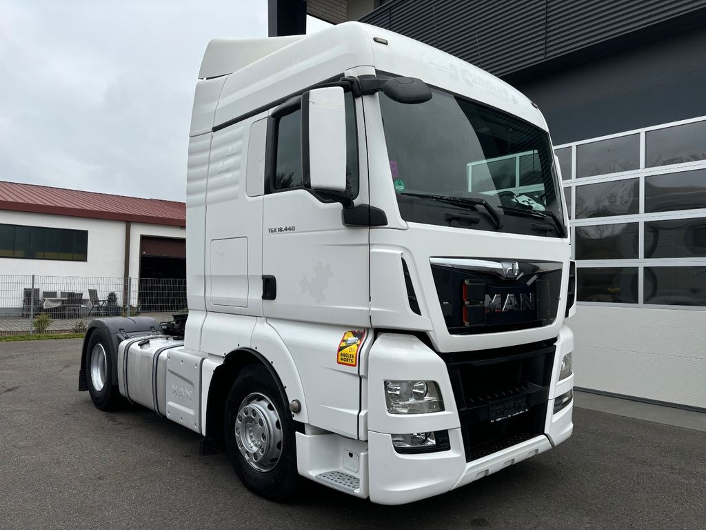 MAN TGX 18.440 480 Retarder/NAVI/2 Tanks/Standheiz - Влекач: снимка 4 MAN TGX 18.440 480 Retarder/NAVI/2 Tanks/Standheiz - Влекач: снимка 4
