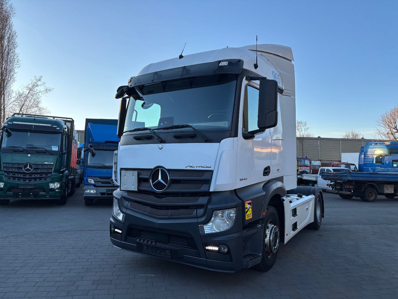 Mercedes-Benz Actros 1843 1845 - Влекач: снимка 4 Mercedes-Benz Actros 1843 1845 - Влекач: снимка 4