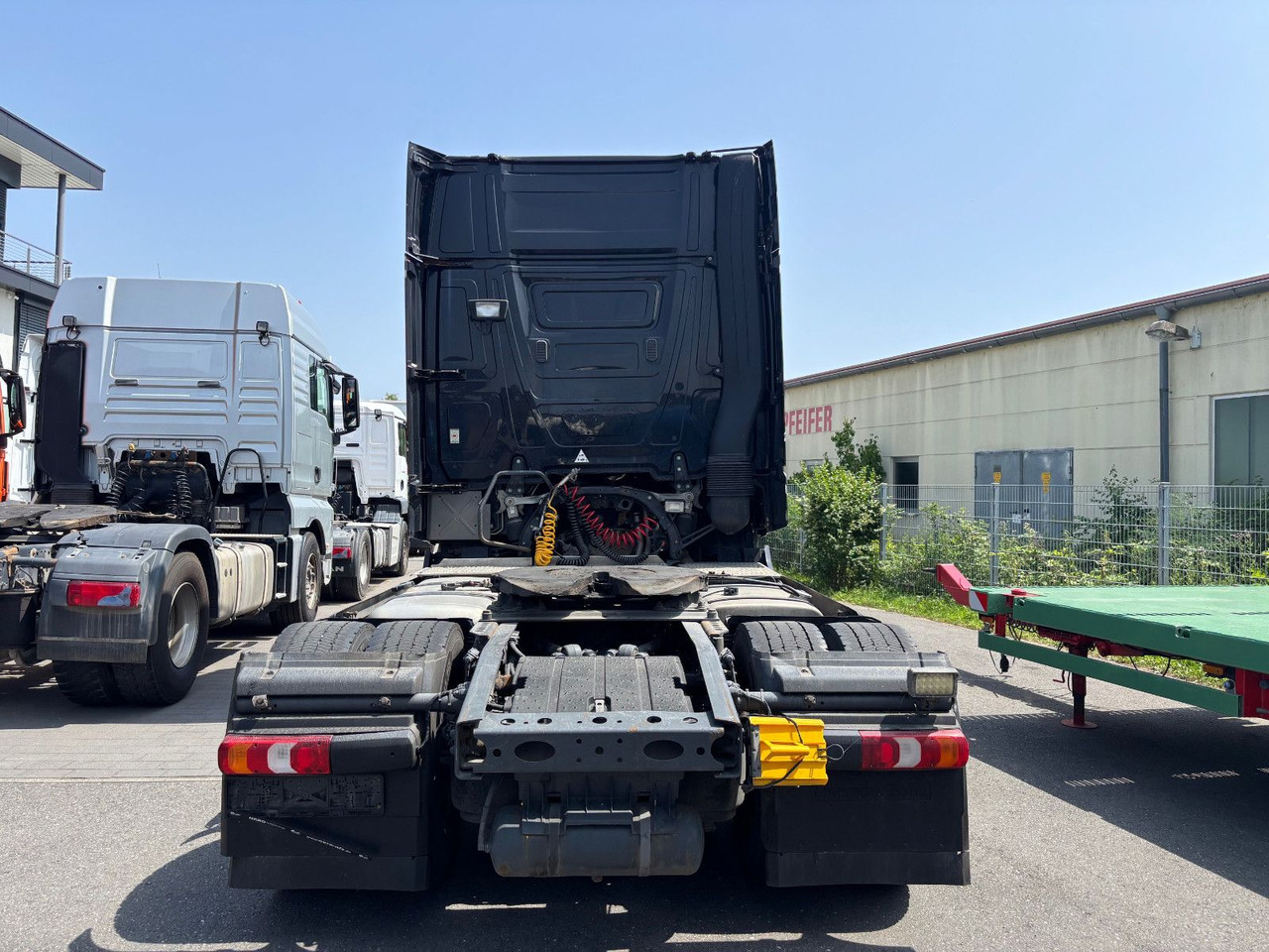 Mercedes-Benz Actros 1852 Giga Space kein 1853 1851 - Влекач: снимка 5 Mercedes-Benz Actros 1852 Giga Space kein 1853 1851 - Влекач: снимка 5