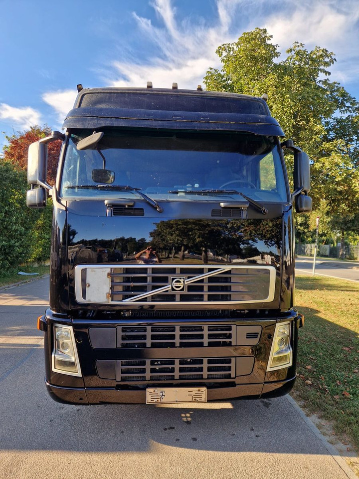 Volvo FH 560 TOP ZUSTAND - Влекач: снимка 3 Volvo FH 560 TOP ZUSTAND - Влекач: снимка 3