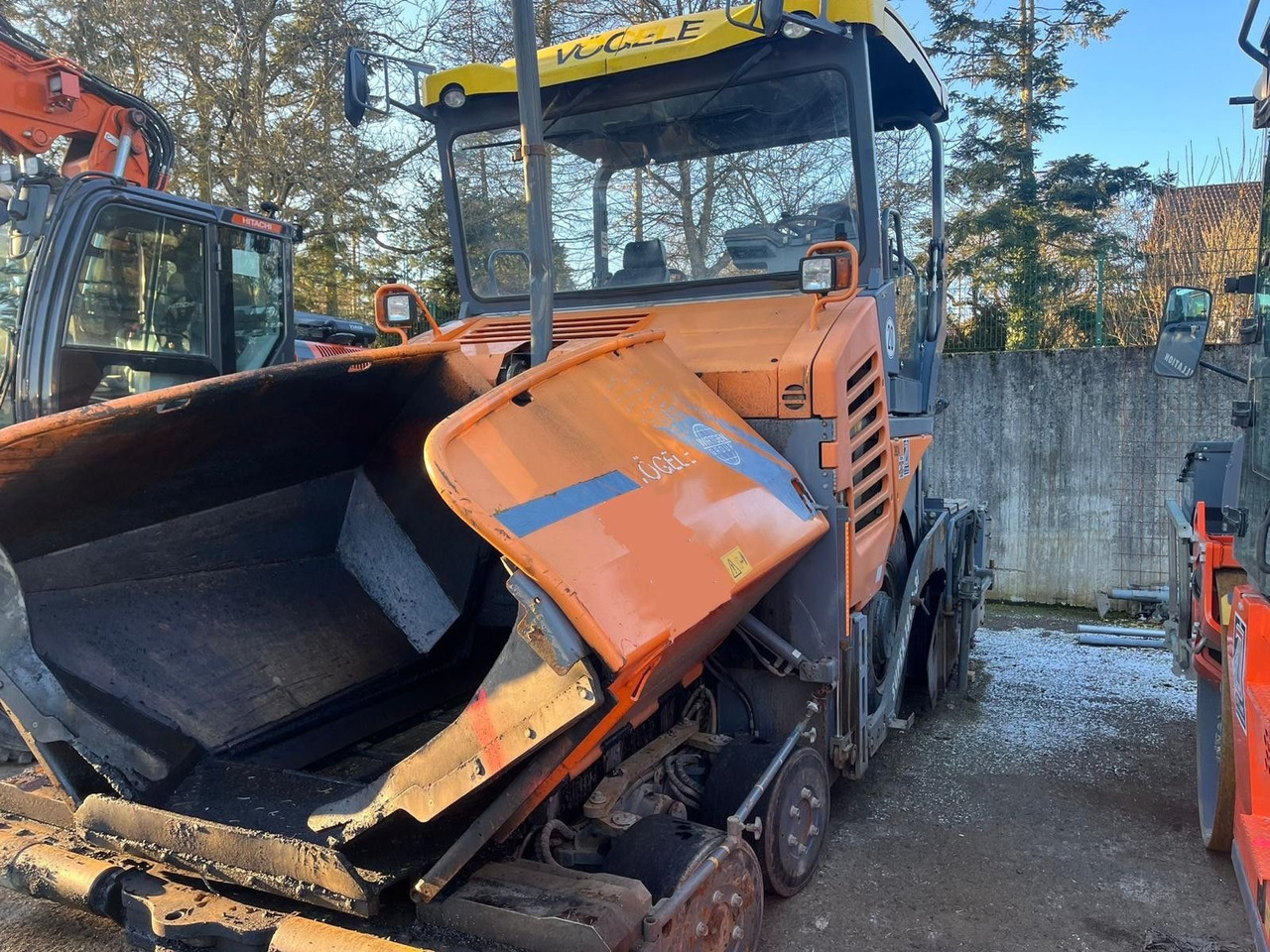 Vögele SUPER 1800-3i Vögele SUPER 1800-3i - Асфалтополагач: снимка 2 Vögele SUPER 1800-3i Vögele SUPER 1800-3i - Асфалтополагач: снимка 2