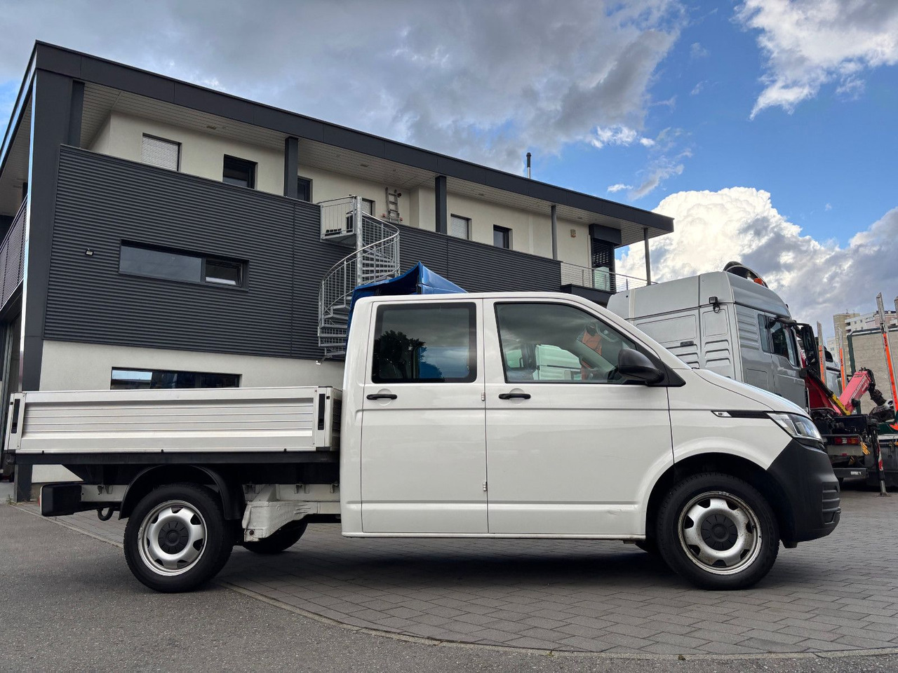 Volkswagen T6 Transporter 4Motion/150PS 2.0/DoKa/Klima - Бордови бус, Бус с двойна кабина: снимка 3 Volkswagen T6 Transporter 4Motion/150PS 2.0/DoKa/Klima - Бордови бус, Бус с двойна кабина: снимка 3