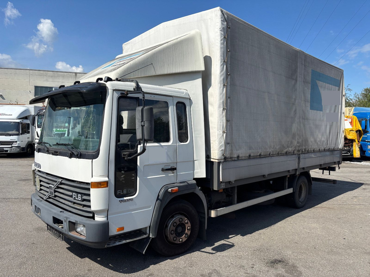 Volvo FL6 Klima/Luftfederung - Брезентов бус: снимка 1 Volvo FL6 Klima/Luftfederung - Брезентов бус: снимка 1