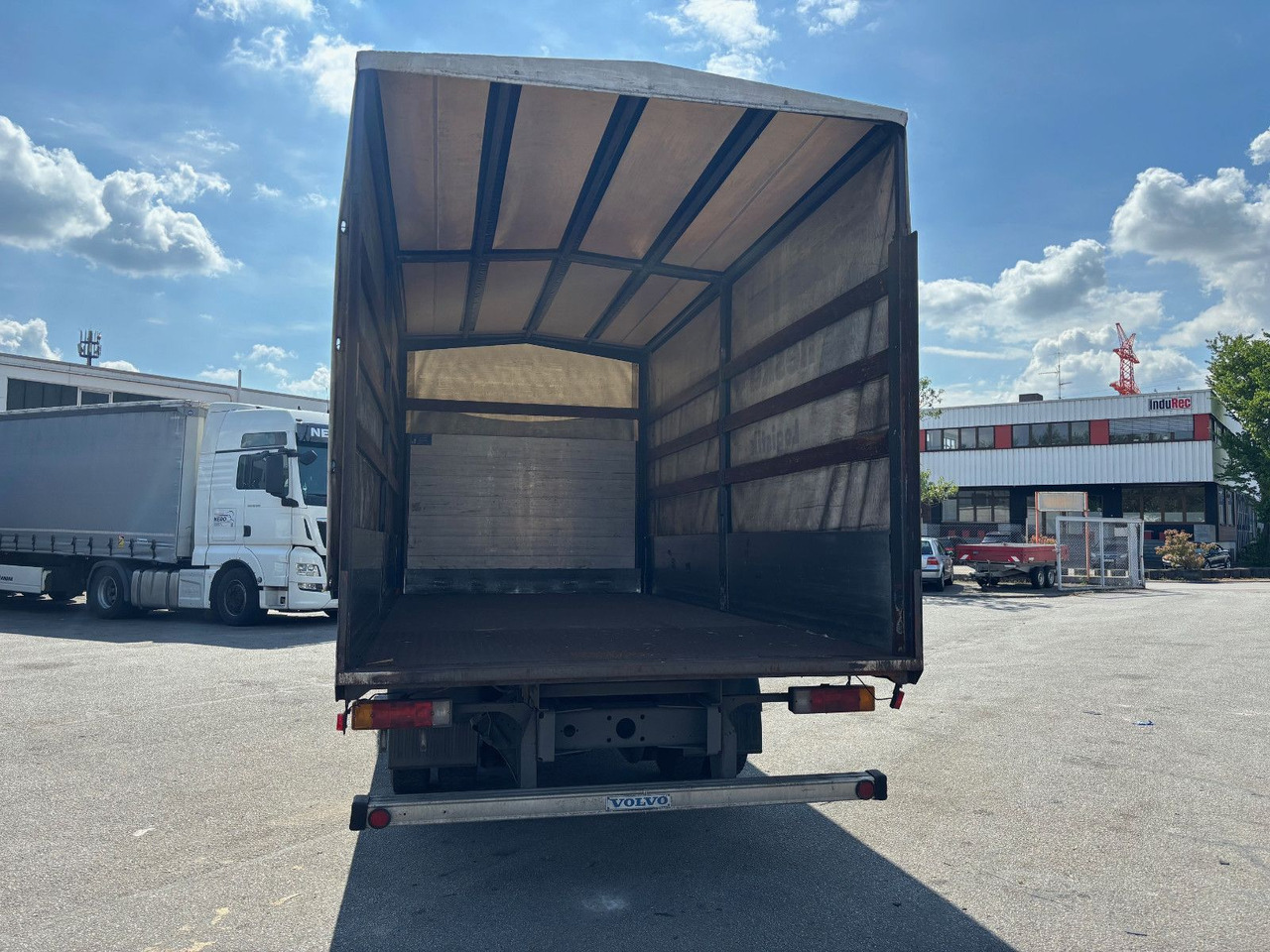 Брезентов бус Volvo FL6 Klima/Luftfederung: снимка 6