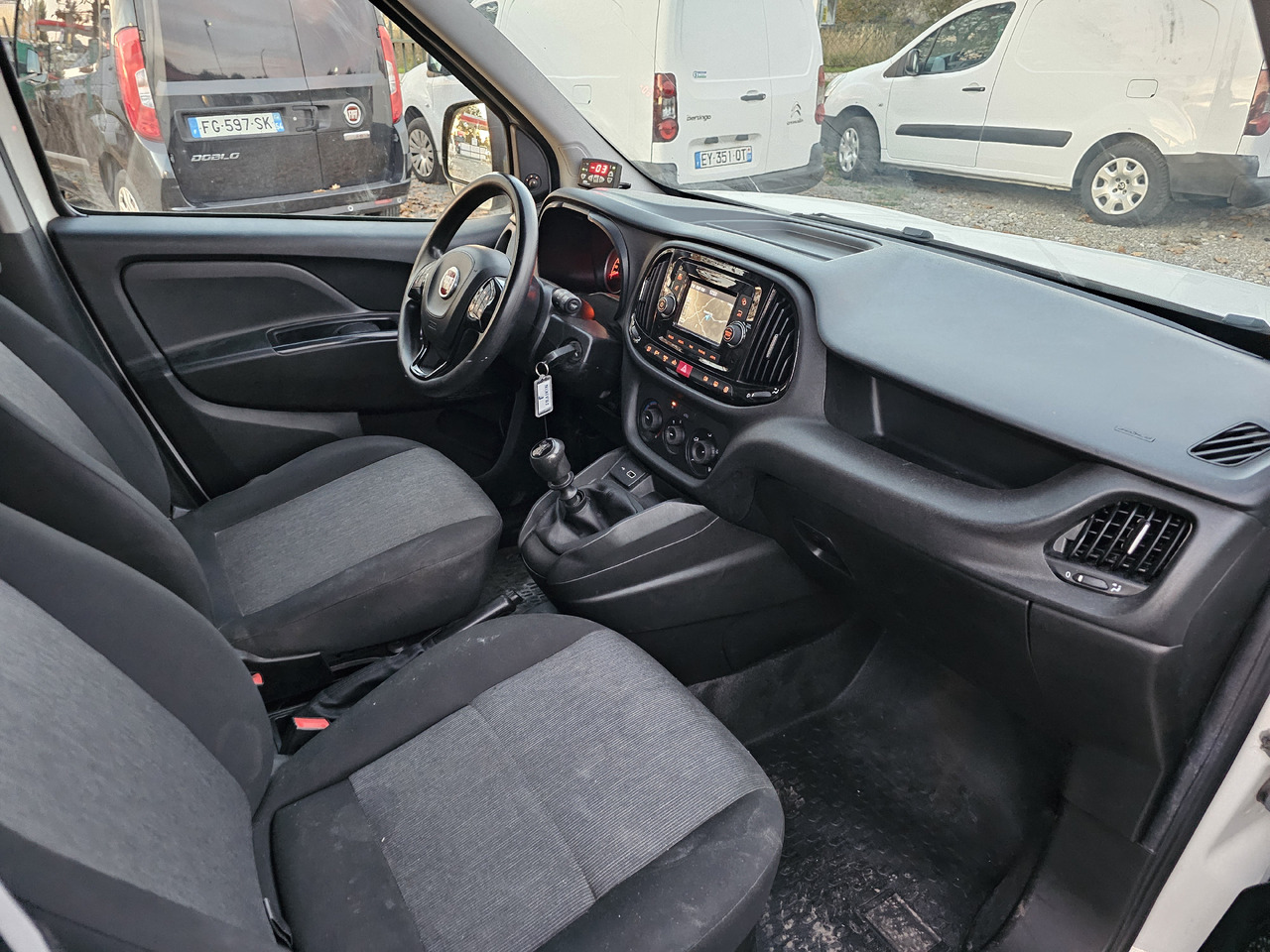 Хладилен бус FIAT DOBLO LONG CHLODNIA carrier KLIMA  EURO6 [ Copy ]: снимка 6