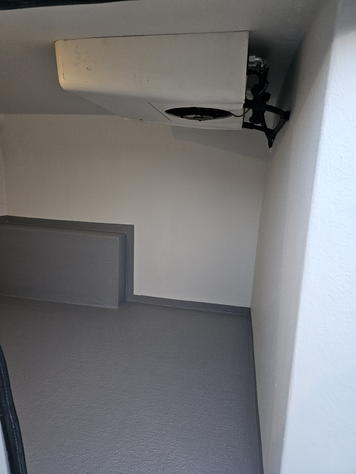 Хладилен бус FIAT DOBLO LONG CHLODNIA carrier KLIMA  EURO6 [ Copy ]: снимка 7