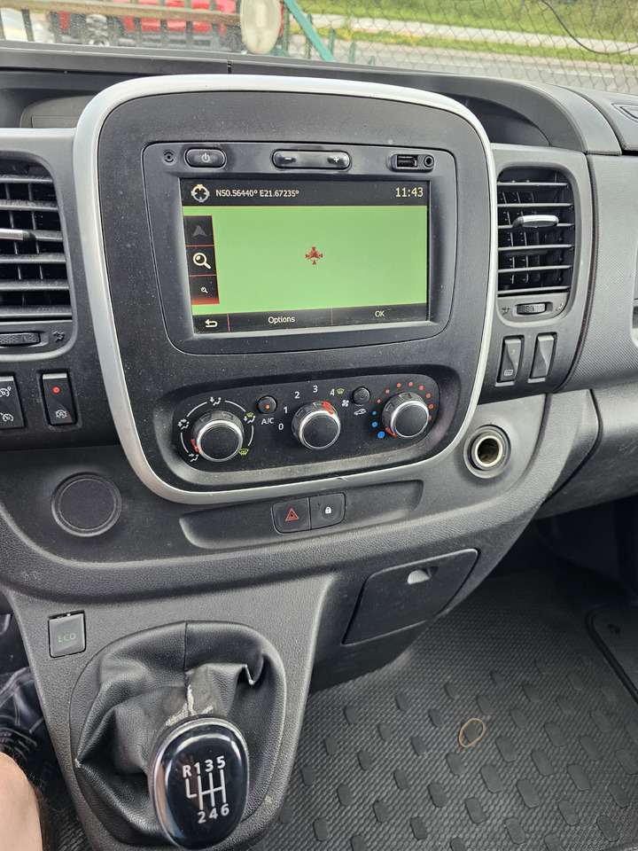 FIAT TALENTO VIVARO L2H1 LONG CHLODNIA MROZNIA CARRIER+230V KLIMA NAVI EURO6 - Хладилен бус: снимка 4 FIAT TALENTO VIVARO L2H1 LONG CHLODNIA MROZNIA CARRIER+230V KLIMA NAVI EURO6 - Хладилен бус: снимка 4