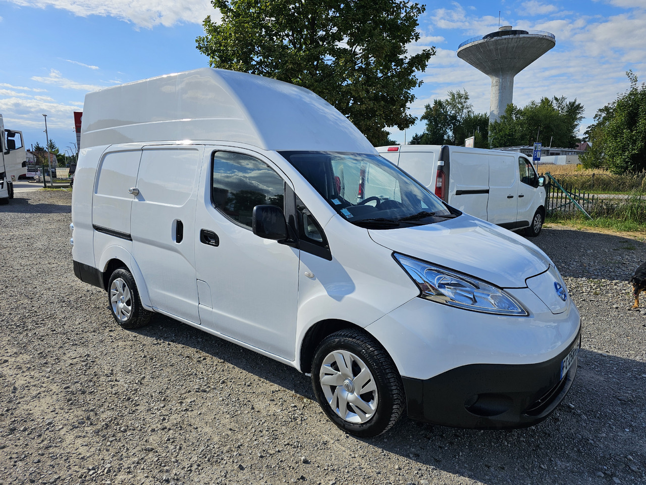 NISSAN E-NV200 ELEKTRYCZNY 40 KV 250 km KLIMA KAMERA - Малък ван, Електрически бус: снимка 2 NISSAN E-NV200 ELEKTRYCZNY 40 KV 250 km KLIMA KAMERA - Малък ван, Електрически бус: снимка 2