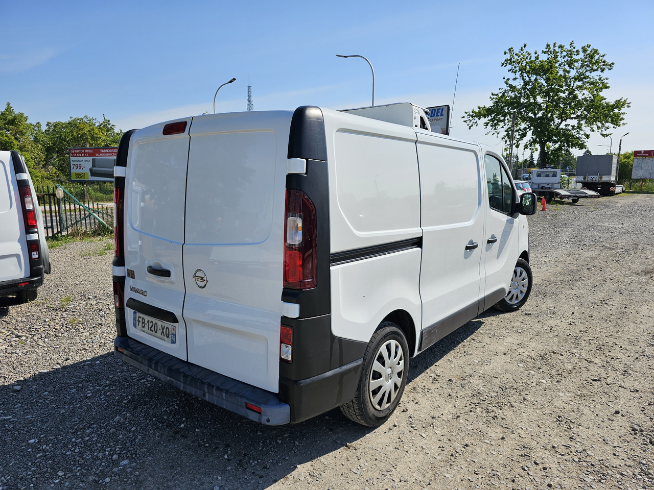 Хладилен бус RENAULT TRAFIC L2H1 CHLODNIA MROZNIA CARRIER+230V KLIMA  KAMERA EURO6 [ Copy ] [ Copy ] [ Copy ] [ Copy ]: снимка 12