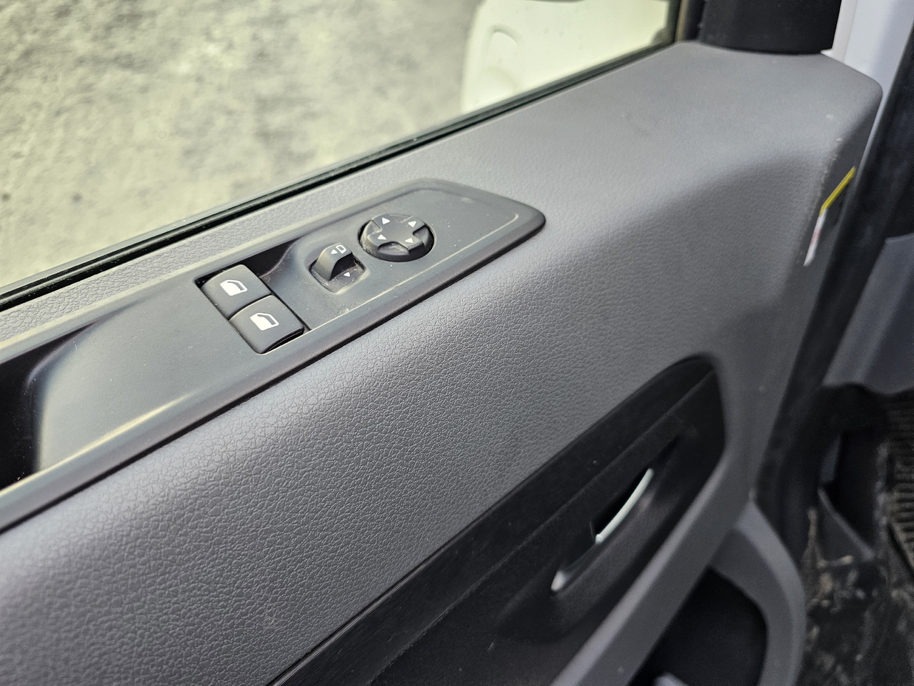 Малък ван, Електрически бус TOYOTA PROACE LONG ELECTRIC 75 KWH KLIMA NAVI KAMERA: снимка 12 Малък ван, Електрически бус TOYOTA PROACE LONG ELECTRIC 75 KWH KLIMA NAVI KAMERA: снимка 12