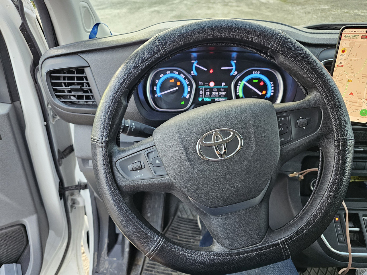 Малък ван, Електрически бус TOYOTA PROACE LONG ELECTRIC 75 KWH KLIMA NAVI KAMERA: снимка 9 Малък ван, Електрически бус TOYOTA PROACE LONG ELECTRIC 75 KWH KLIMA NAVI KAMERA: снимка 9