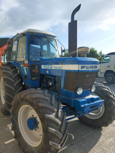 Ford TW-20 - Трактор: снимка 4 Ford TW-20 - Трактор: снимка 4