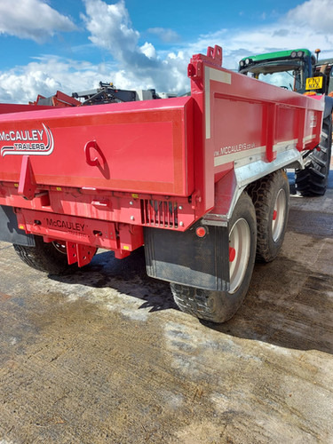 McCauley Dump Trailer - Самосвал ремарке: снимка 3 McCauley Dump Trailer - Самосвал ремарке: снимка 3