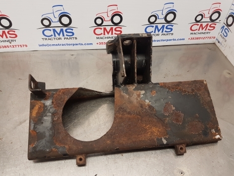 Case 1394, 1294 Fuel Tank Bracket Rhs K307955 - Резервоар за гориво за Трактор: снимка 4 Case 1394, 1294 Fuel Tank Bracket Rhs K307955 - Резервоар за гориво за Трактор: снимка 4