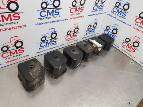 Case 5140, 5120, 5130, 5220, 5240, Engine Valve Cover Kit J928404 - Глава на блока: снимка 2 Case 5140, 5120, 5130, 5220, 5240, Engine Valve Cover Kit J928404 - Глава на блока: снимка 2