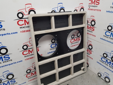 Case International 585, 885, 685, 785, 885, 268 Front Grill, Grille 3121668r1 - Радиаторна решетка: снимка 4 Case International 585, 885, 685, 785, 885, 268 Front Grill, Grille 3121668r1 - Радиаторна решетка: снимка 4