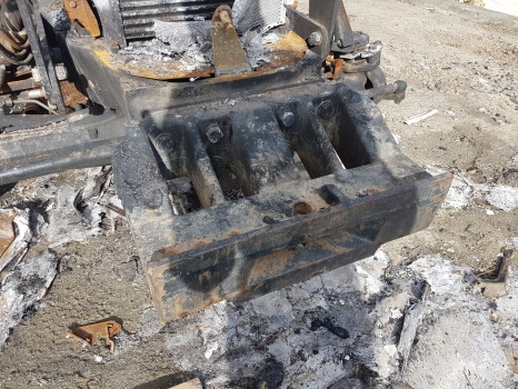Case Maxxum 130 Rear, Front Axle, Engine, Transmission, Pto, Hydraulic Nut - Части на спирачната система за Трактор: снимка 2 Case Maxxum 130 Rear, Front Axle, Engine, Transmission, Pto, Hydraulic Nut - Части на спирачната система за Трактор: снимка 2