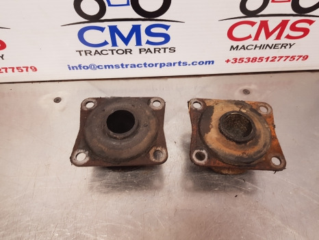 Case Maxxum 5120, 5140, 5130, 5240 Cab Front Support Damper Pair 1533773c1 - Окачване на кабината: снимка 2 Case Maxxum 5120, 5140, 5130, 5240 Cab Front Support Damper Pair 1533773c1 - Окачване на кабината: снимка 2
