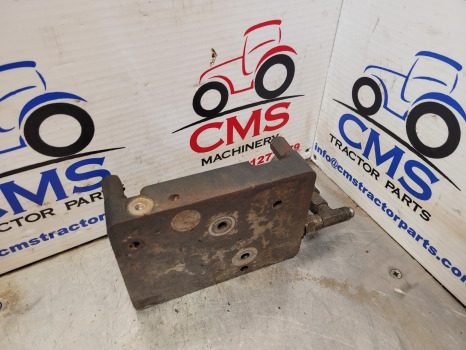 Case Maxxum, Puma New Holland T5, T6, T6070 Spool Valve Top End 5192188 - Хидравлика: снимка 5 Case Maxxum, Puma New Holland T5, T6, T6070 Spool Valve Top End 5192188 - Хидравлика: снимка 5
