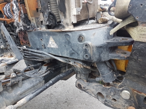 Case Maxxum Steyr Profi 145, 150 Front Axle Suport Bolster 47910461 - Предна ос за Трактор: снимка 1 Case Maxxum Steyr Profi 145, 150 Front Axle Suport Bolster 47910461 - Предна ос за Трактор: снимка 1