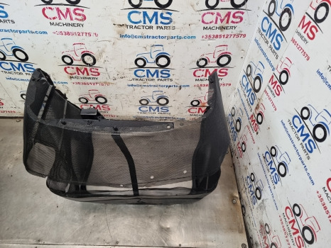 Case Mxm120, 130, 140, Front Nose Cone Grille, Grill Panel 82026815, 82036300 - Радиаторна решетка: снимка 5 Case Mxm120, 130, 140, Front Nose Cone Grille, Grill Panel 82026815, 82036300 - Радиаторна решетка: снимка 5