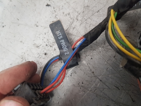 Case Puma New Holland T7.200 Switch Panel Harness 87392592, 87714809, 87720039 - Кабели/ Жици за Трактор: снимка 5 Case Puma New Holland T7.200 Switch Panel Harness 87392592, 87714809, 87720039 - Кабели/ Жици за Трактор: снимка 5