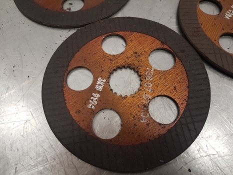 Caterpillar Th62 Brake Disc Kit 8i3881, 8q2445, 7380761004, Im2647, 475796 - Спирачни дискове за Телескопичен товарач: снимка 3 Caterpillar Th62 Brake Disc Kit 8i3881, 8q2445, 7380761004, Im2647, 475796 - Спирачни дискове за Телескопичен товарач: снимка 3