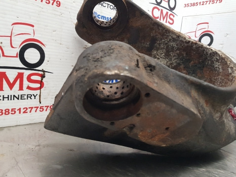 Claas Ares 600, 800 Arion 600 Front Axle Top Wishbone Arm Lhs 0011641510, 61137 - Окачване: снимка 3 Claas Ares 600, 800 Arion 600 Front Axle Top Wishbone Arm Lhs 0011641510, 61137 - Окачване: снимка 3