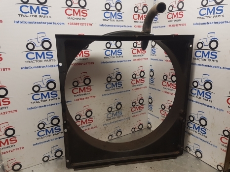 Claas Arion 500, 600 Series 640 Radiator Cowl 0021635411, 21635411 - Охладителна система за Трактор: снимка 1 Claas Arion 500, 600 Series 640 Radiator Cowl 0021635411, 21635411 - Охладителна система за Трактор: снимка 1