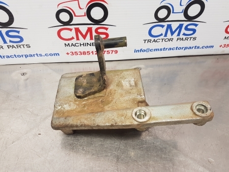 Claas Arion 640, 600, 500, Hexashift, Cmatic V-belt Support 0022344501 - Ремъчен обтегач за Трактор: снимка 2 Claas Arion 640, 600, 500, Hexashift, Cmatic V-belt Support 0022344501 - Ремъчен обтегач за Трактор: снимка 2