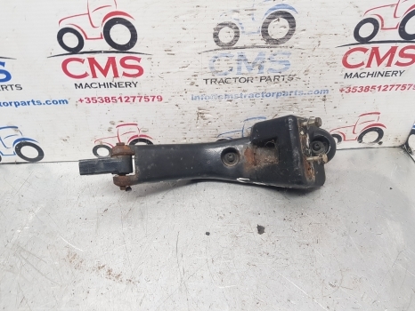 Врата и части за Трактор Claas Axos 310, 320, 330, 340 Parts Cab Door Hinge Lhs Top 0011377540; 11377540: снимка 7