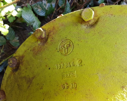 Claas Dominator 86 Front Axle Hub Lhs Complete 197344.2 - Предна ос: снимка 2 Claas Dominator 86 Front Axle Hub Lhs Complete 197344.2 - Предна ос: снимка 2